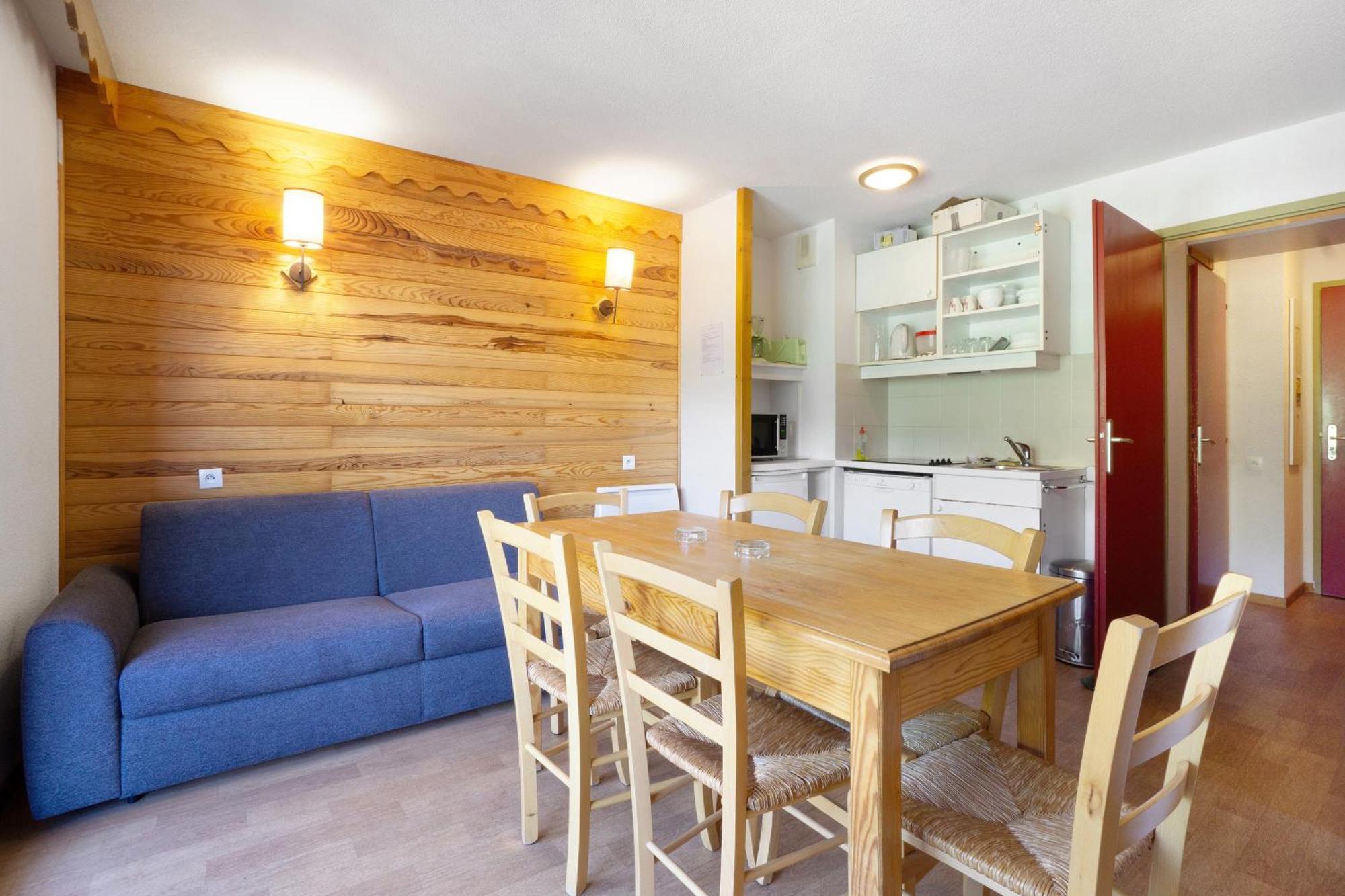 A1 308 Au Pied Des Pistes