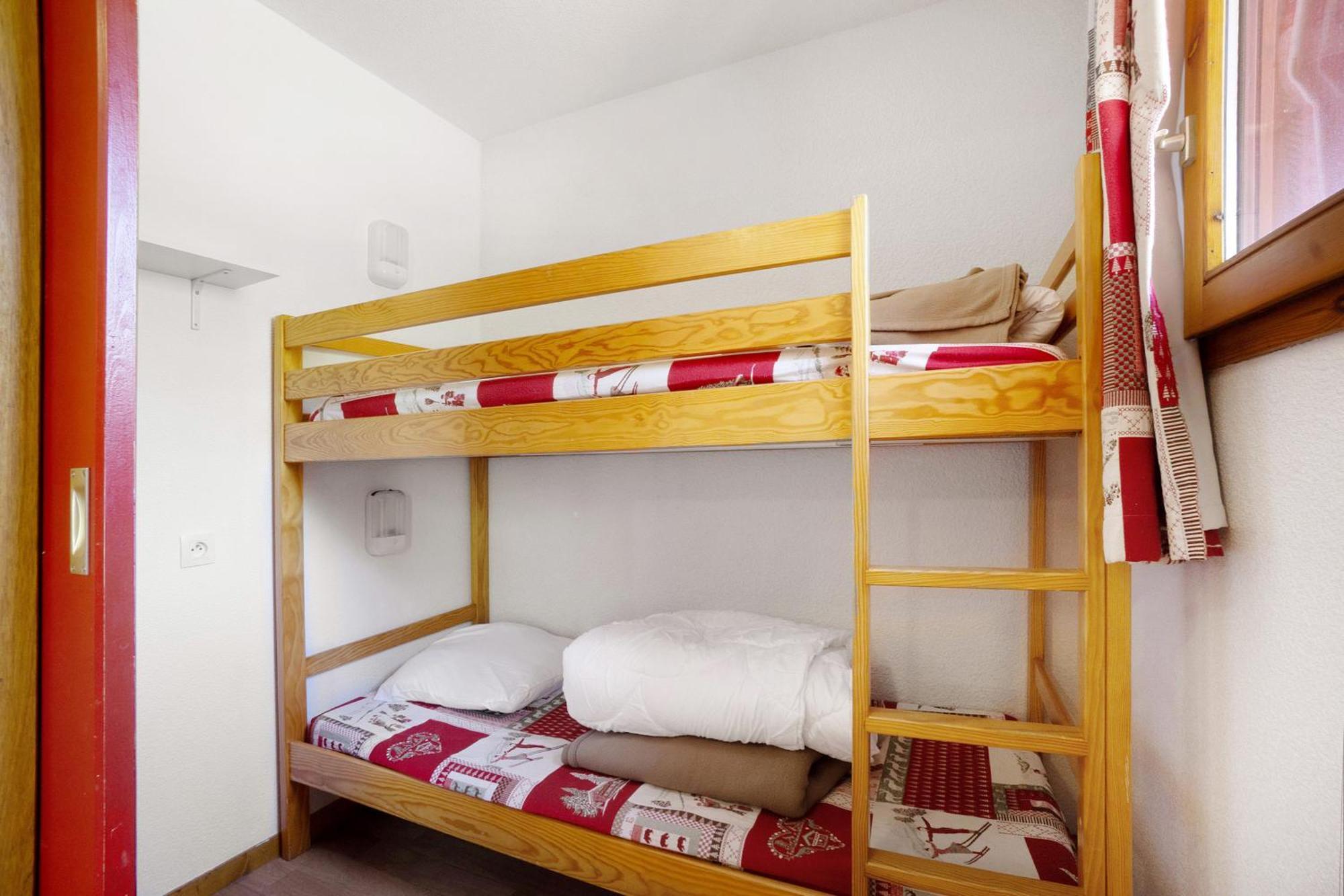 A1 308 Au Pied Des Pistes *